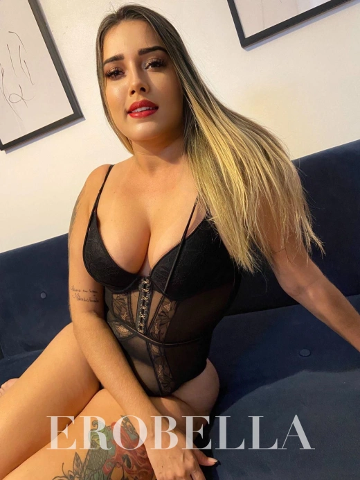 Escort Gallery