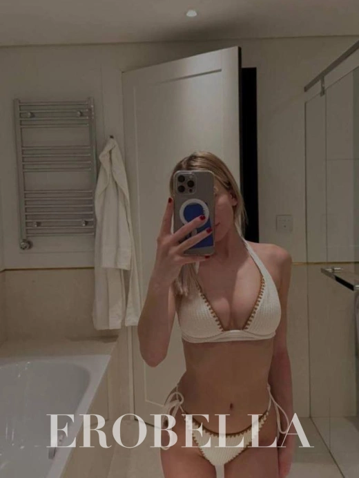 Escort Gallery
