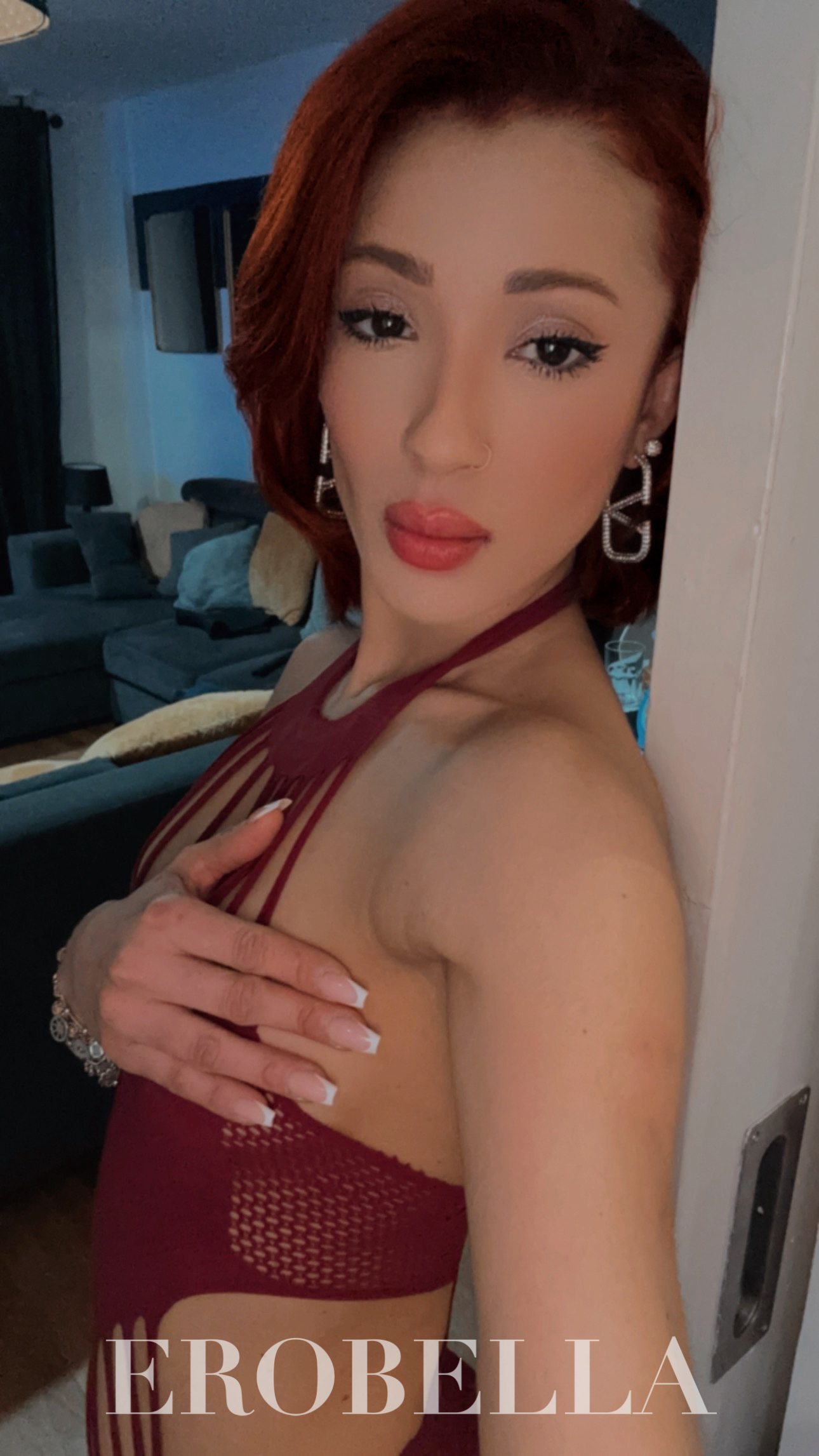 Escort Gallery