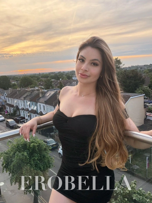 Escort Gallery