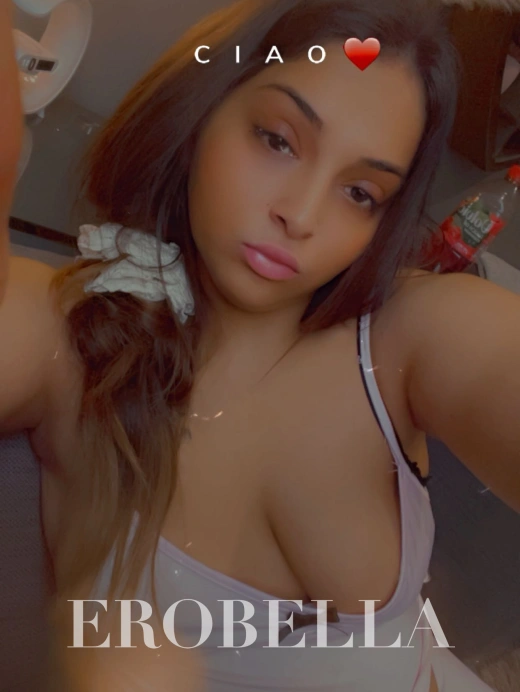 Escort Gallery