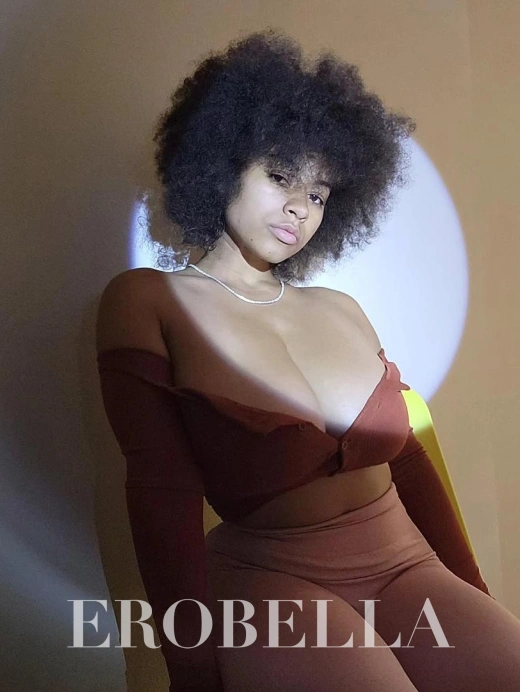 Escort Gallery