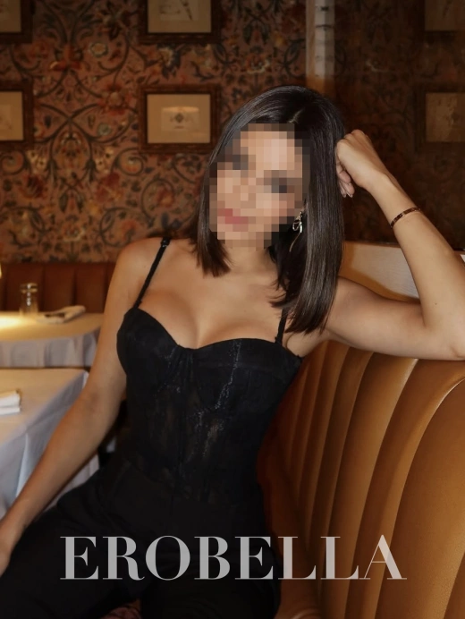 Escort Gallery