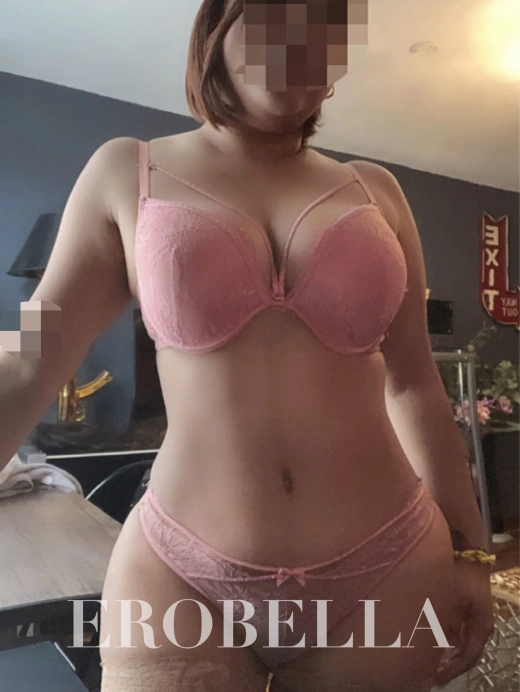 Escort Gallery
