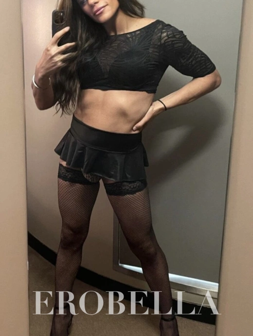 Escort Gallery
