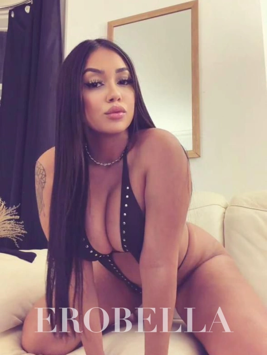 Escort Gallery