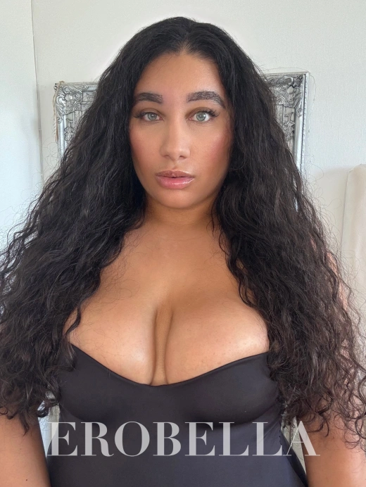 Escort Gallery