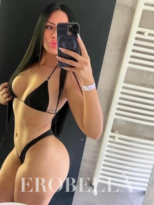Escort Gallery