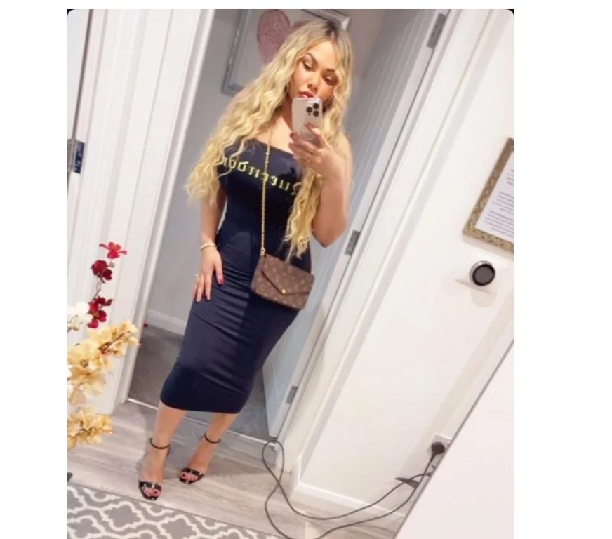 Escort Gallery