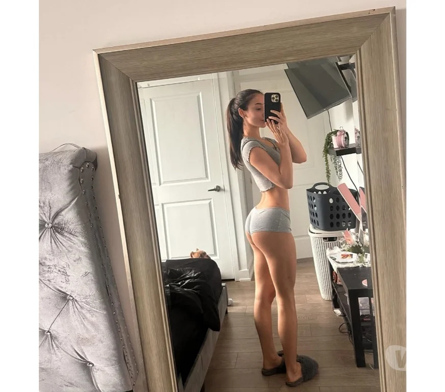 Escort Gallery