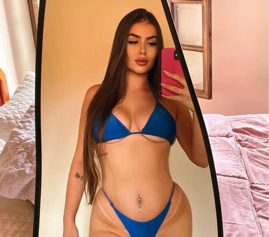 Escort Gallery
