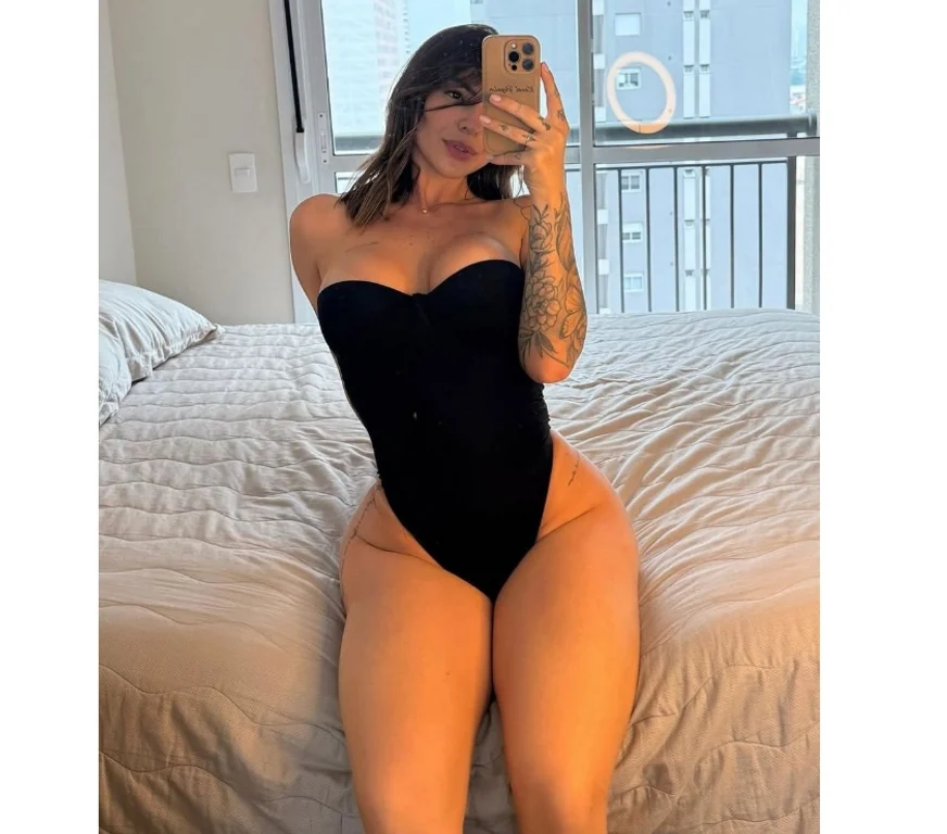 Escort Gallery