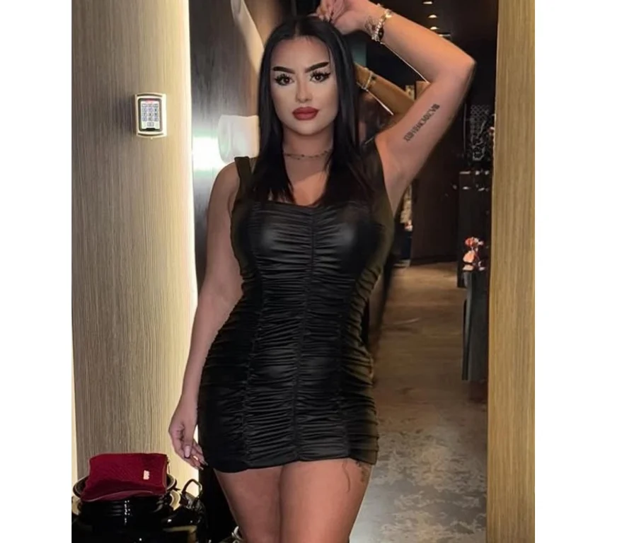 Escort Gallery