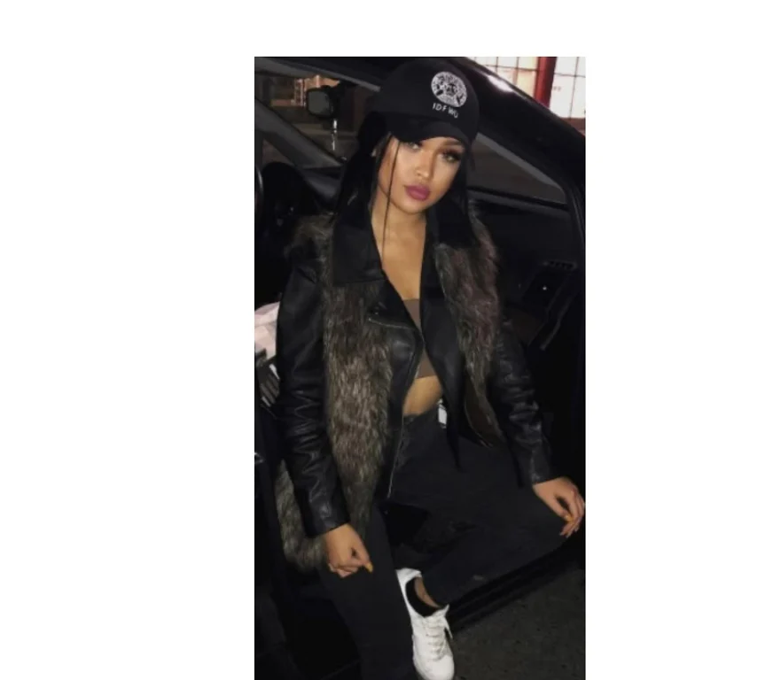 Escort Gallery