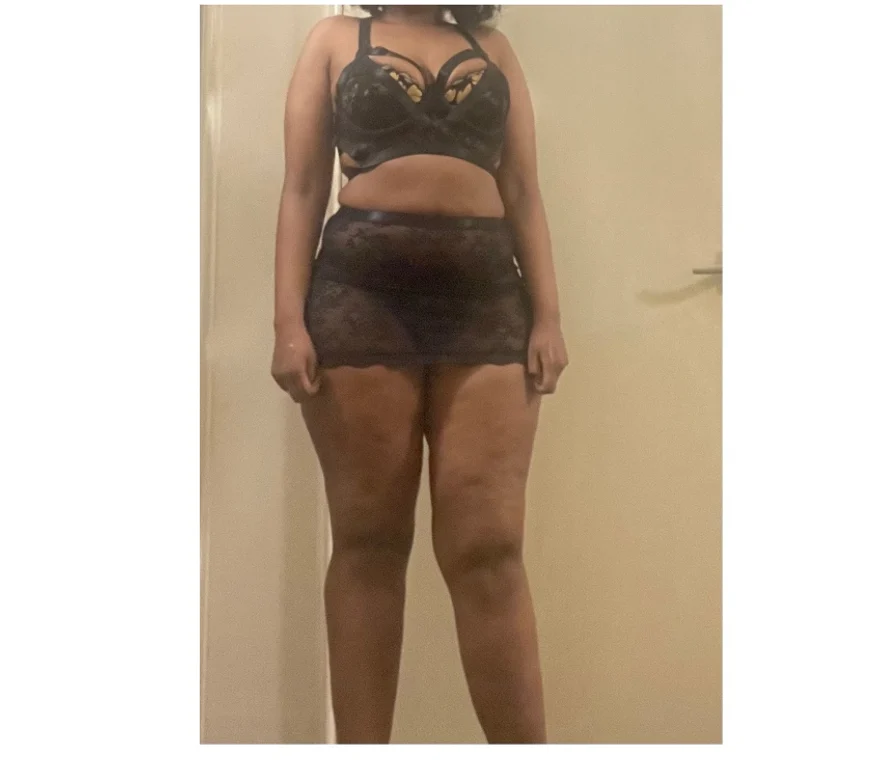 Escort Gallery