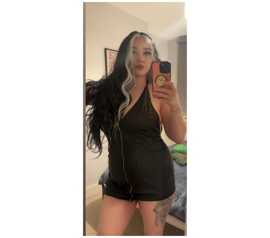 Escort Gallery