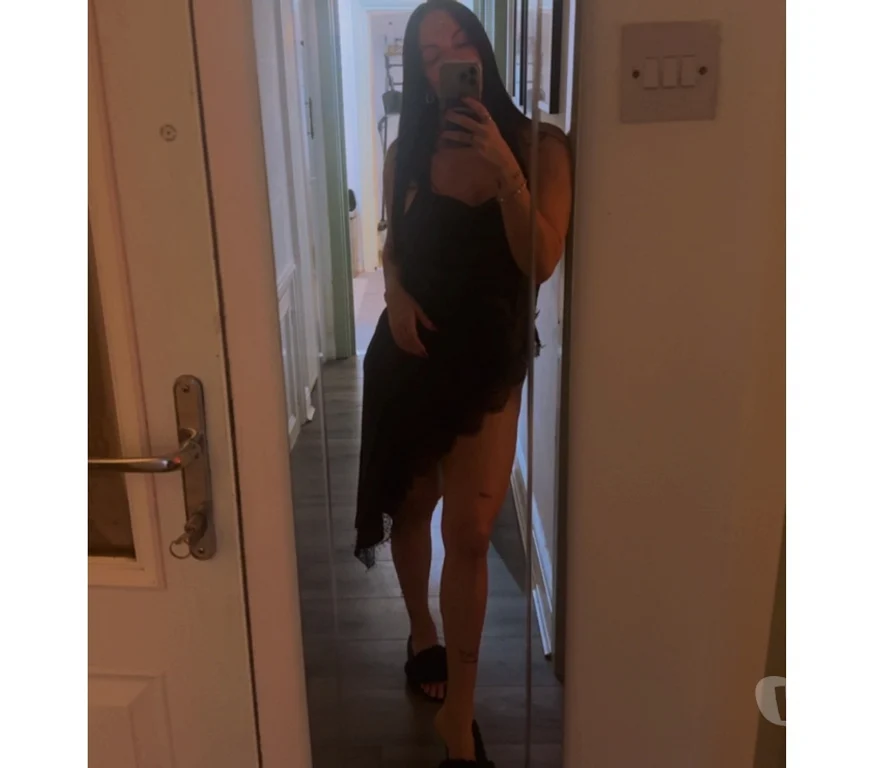 Escort Gallery