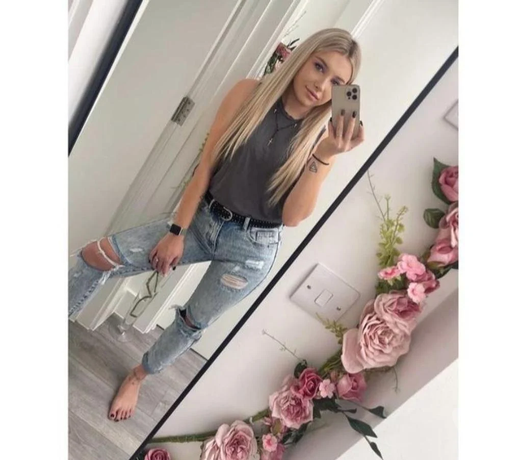 Escort Gallery