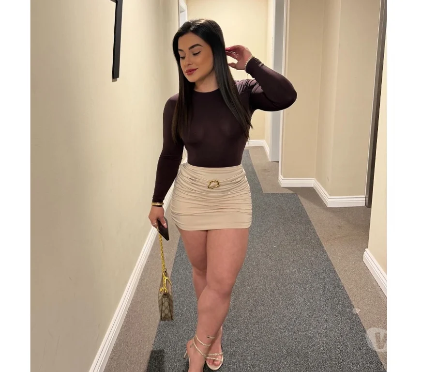Escort Gallery