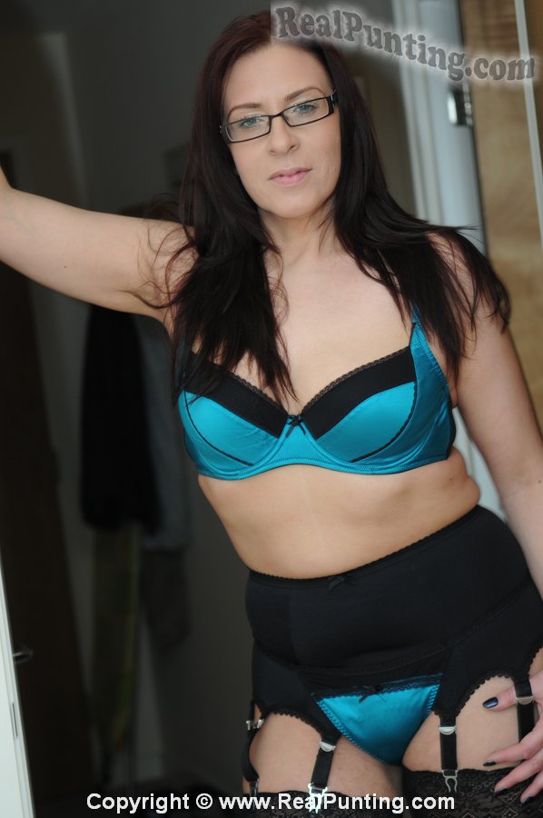 Escort Gallery