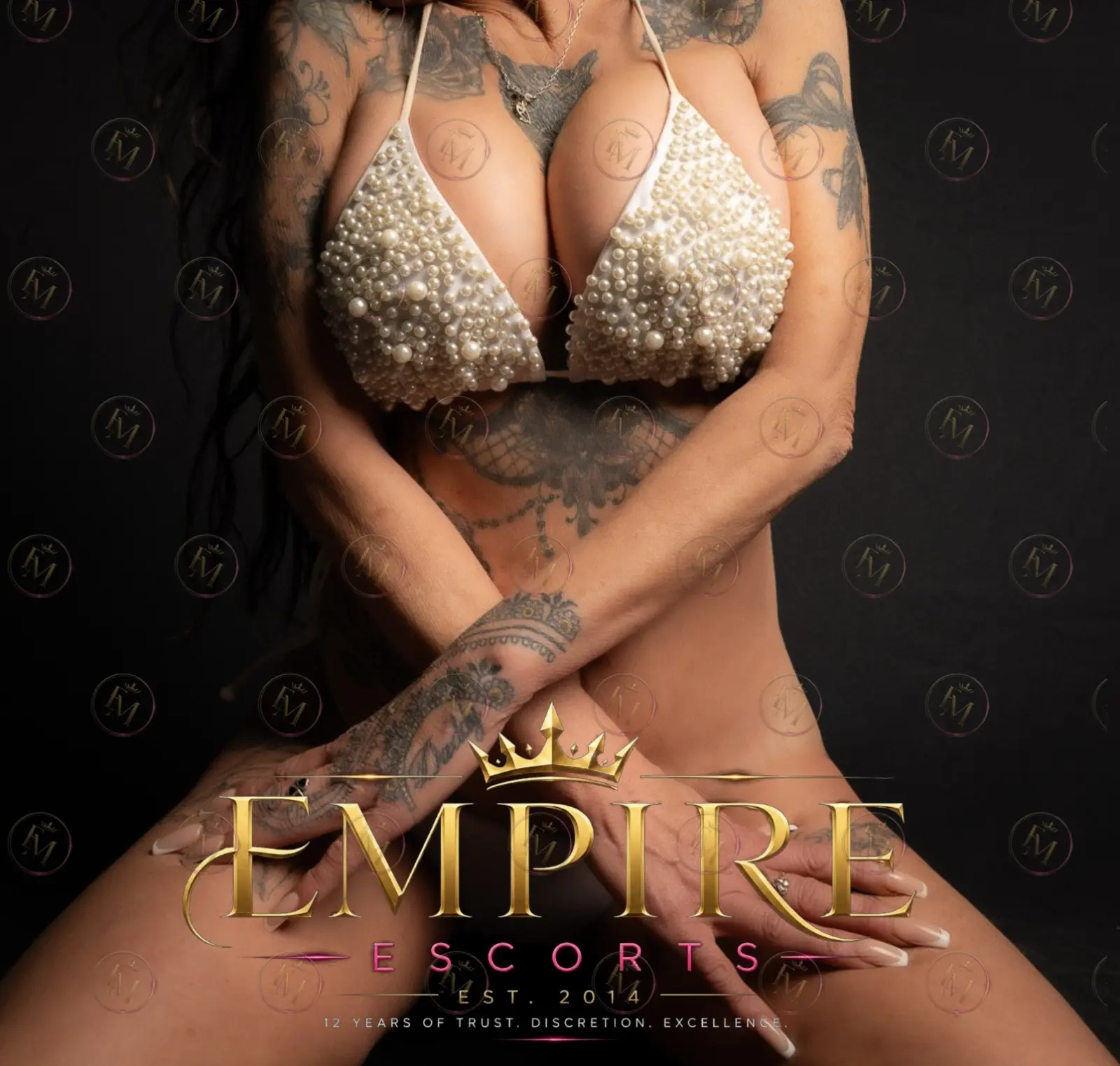 Escort Gallery