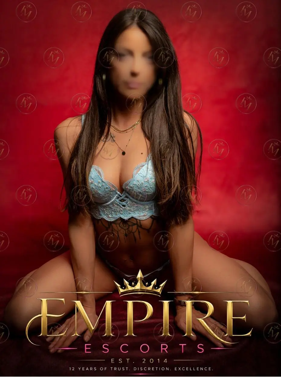 Escort Gallery