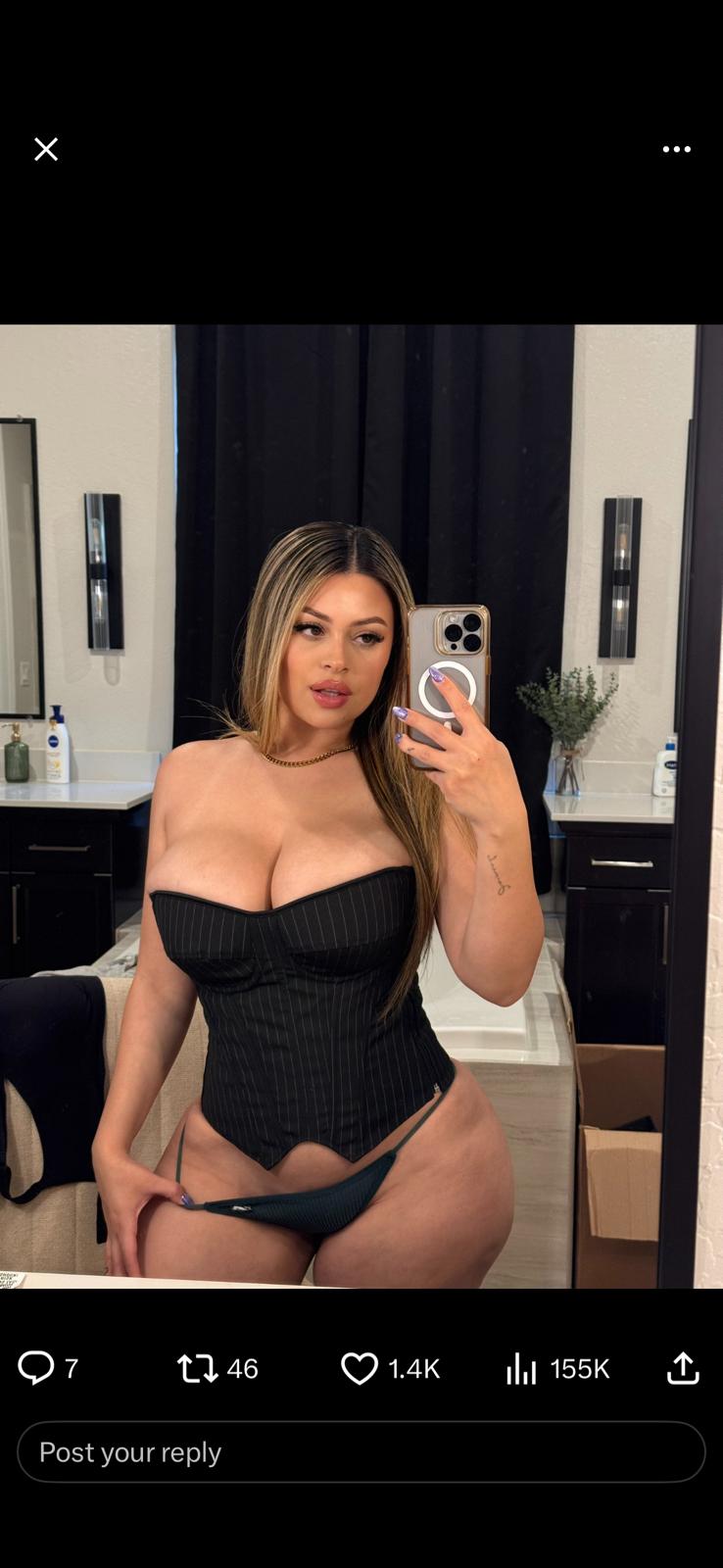 Escort Gallery