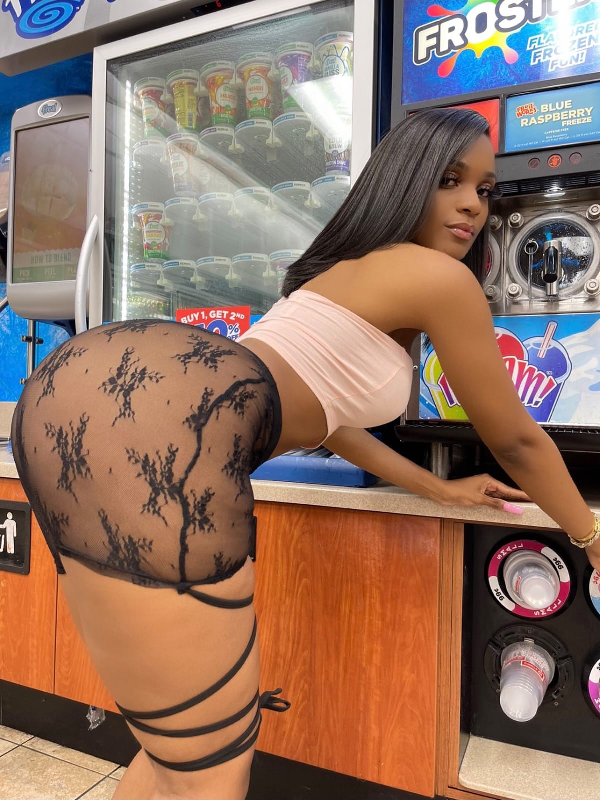 Escort Gallery