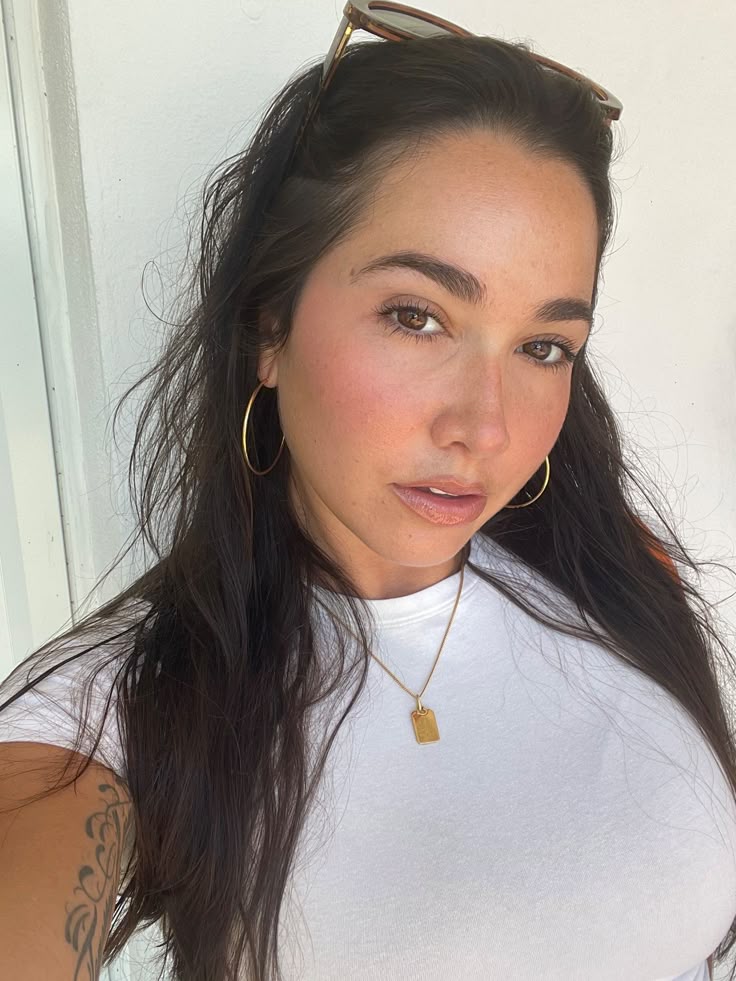 Escort Gallery