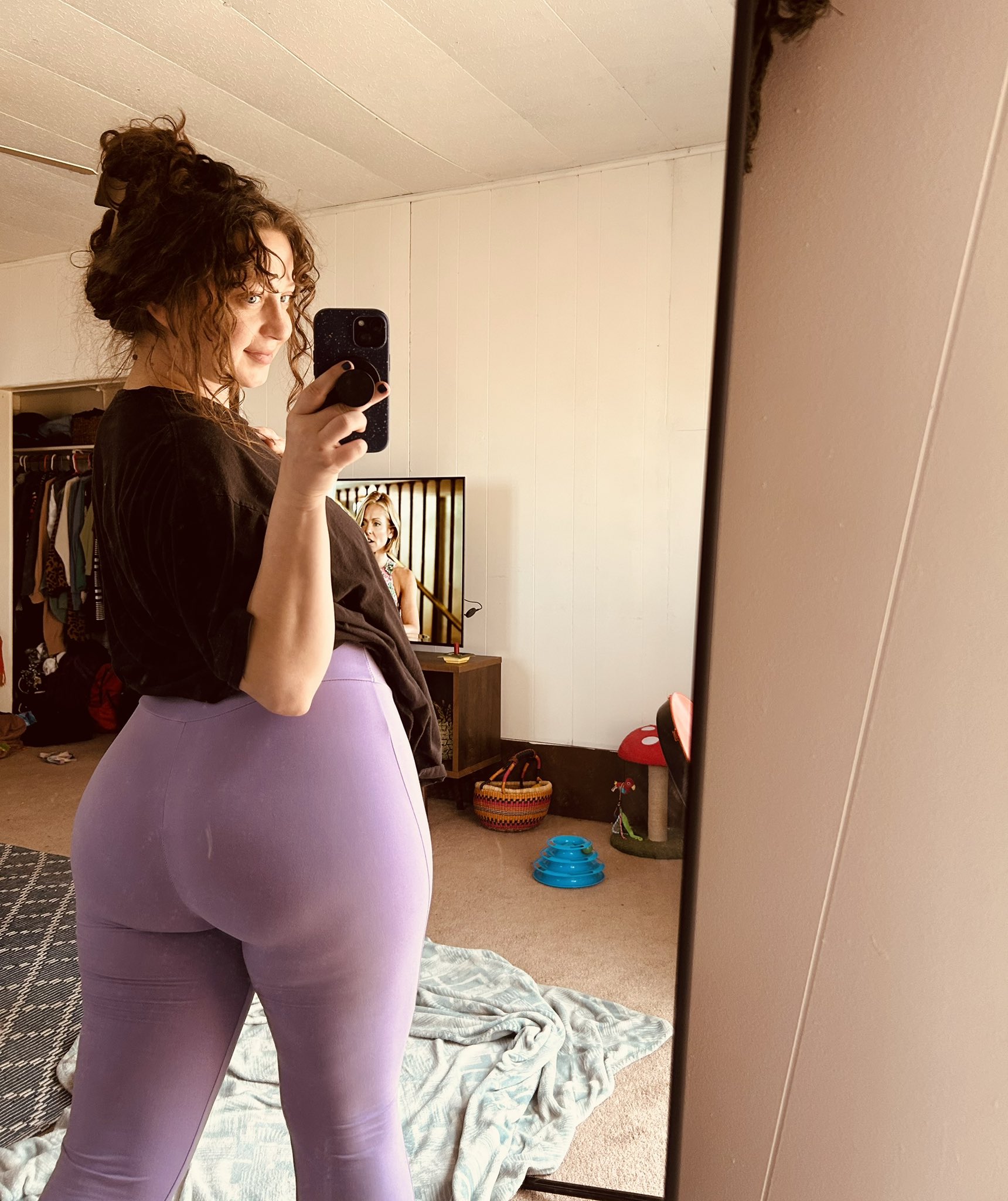 Escort Gallery