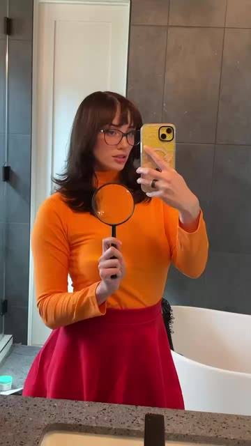 Escort Gallery