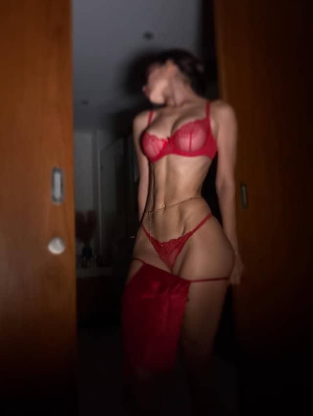 Escort Gallery