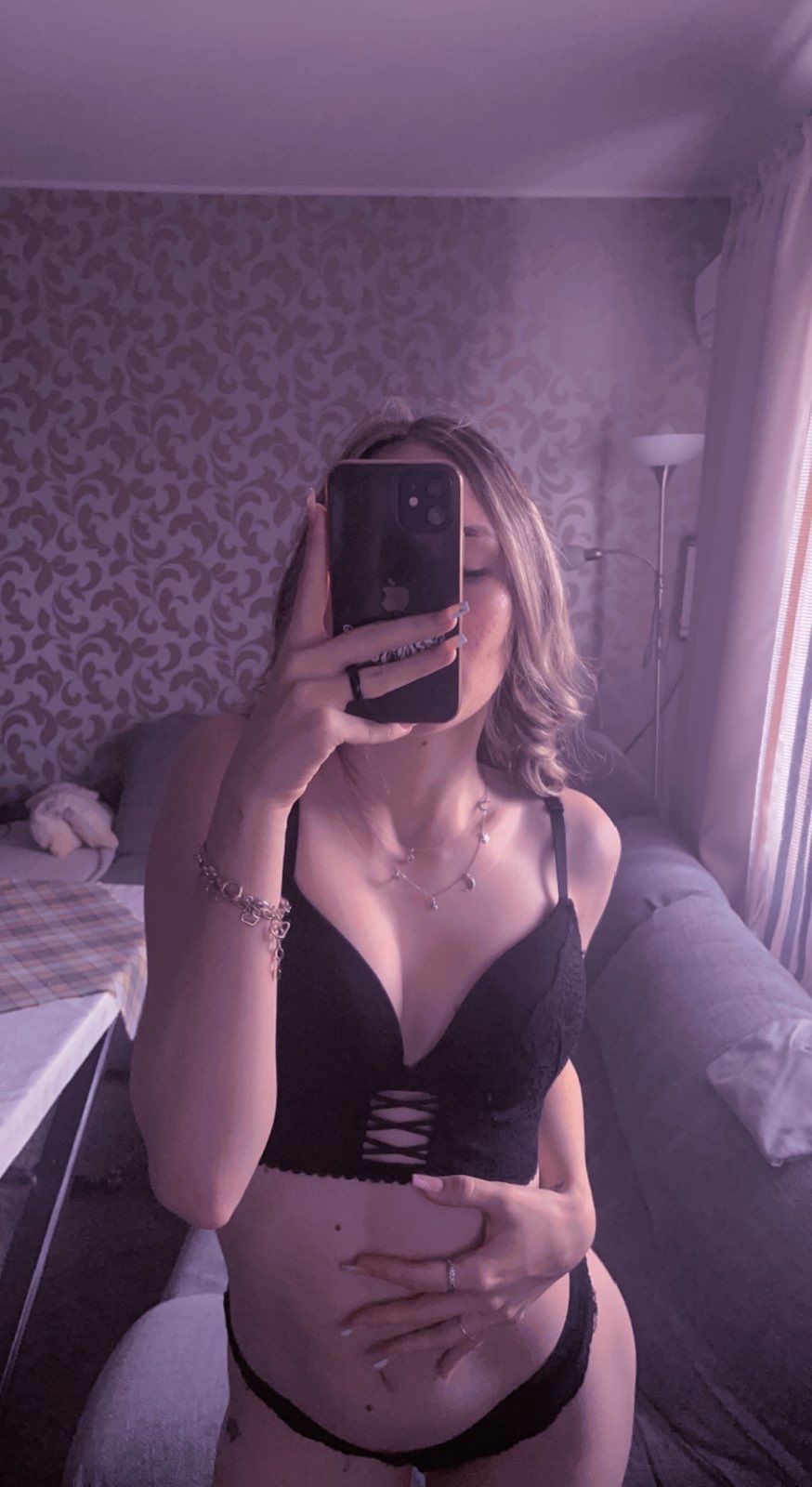 Escort Gallery