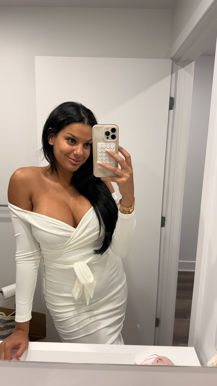 Escort Gallery
