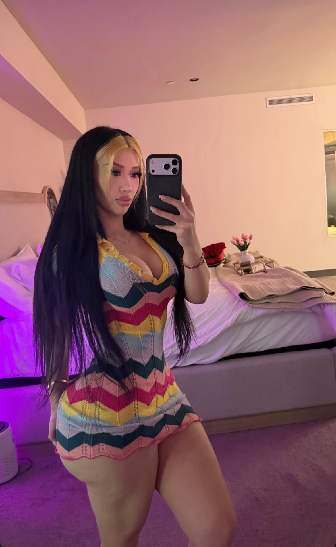 Escort Gallery