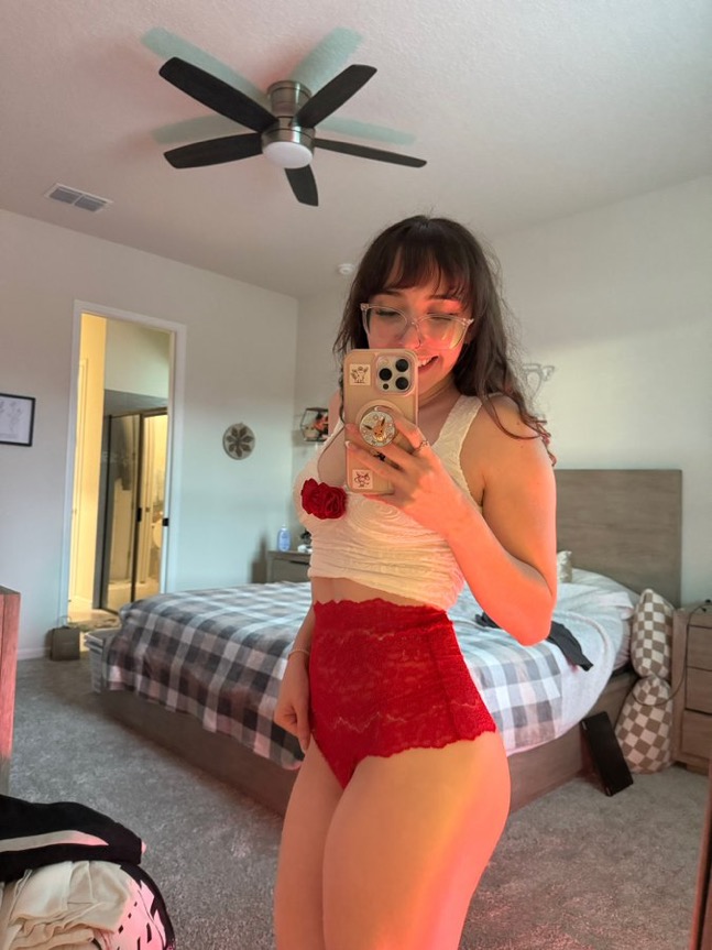 Escort Gallery