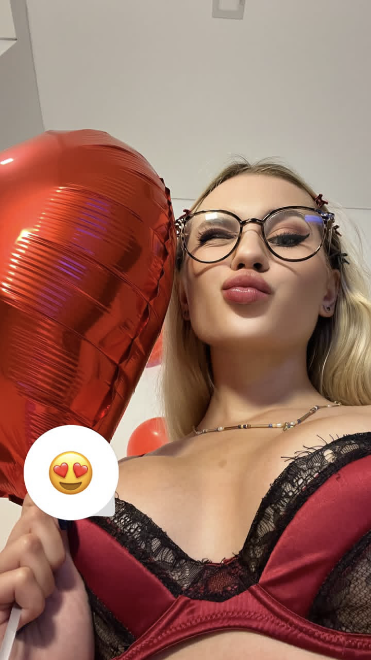 Escort Gallery