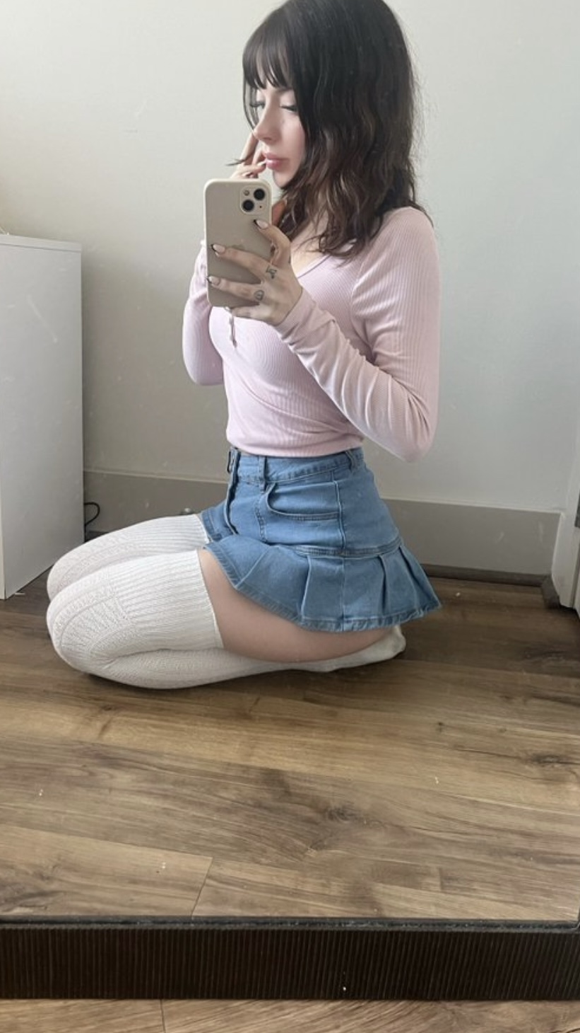 Escort Gallery