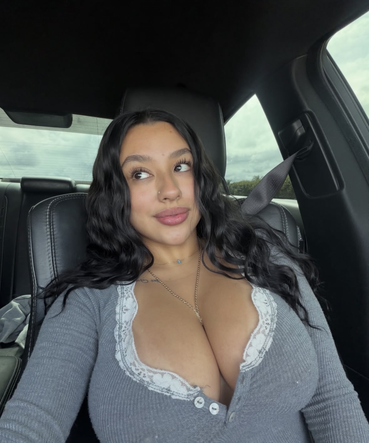 Escort Gallery