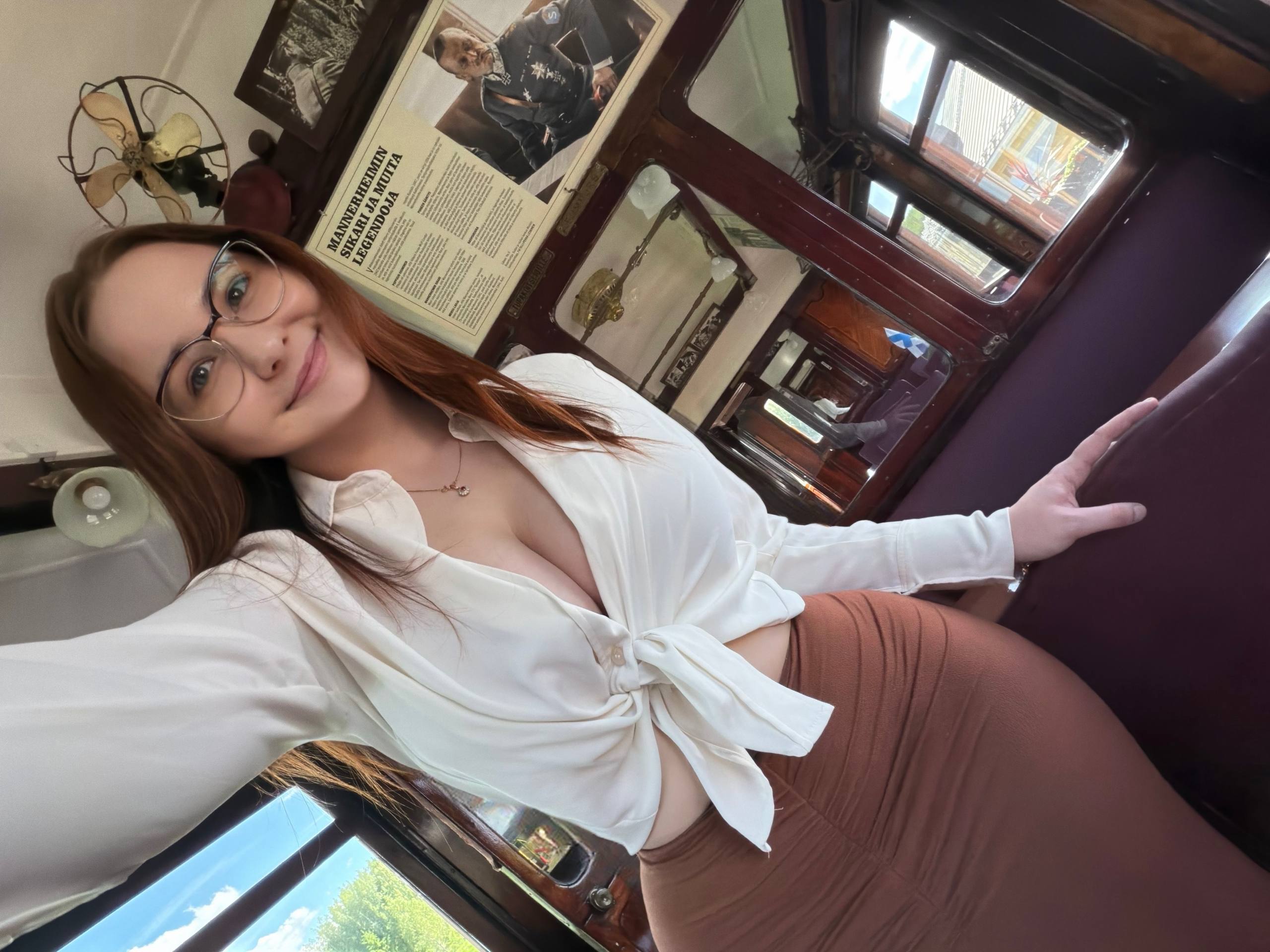 Escort Gallery