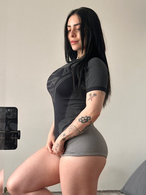 Escort Gallery