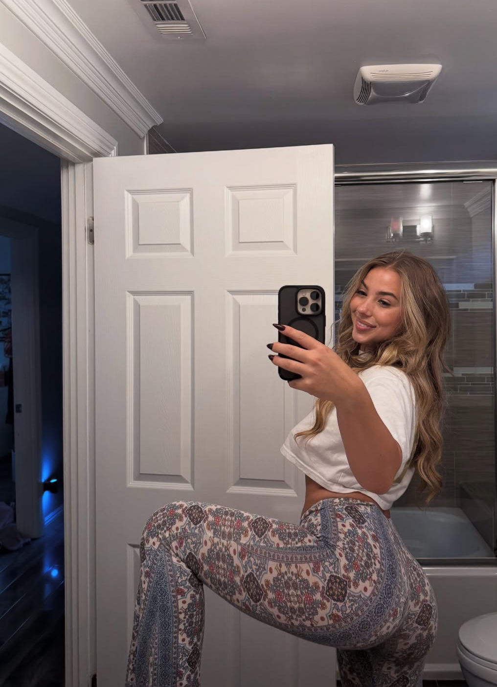 Escort Gallery