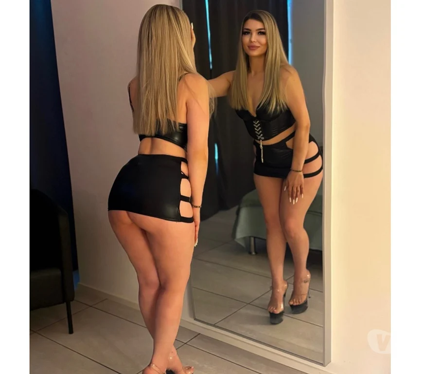 ✨ Welcome 🔥HOT Chloe 🔥NEW PARTY GIRL🥂