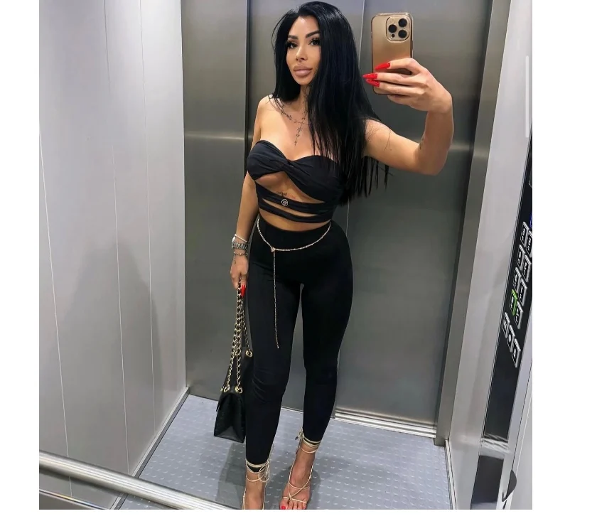 Escort Gallery