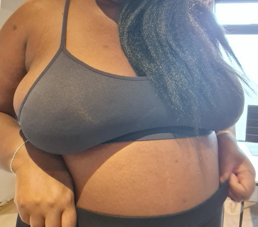 Escort Gallery