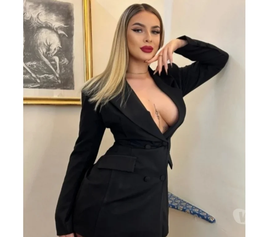 Escort Gallery