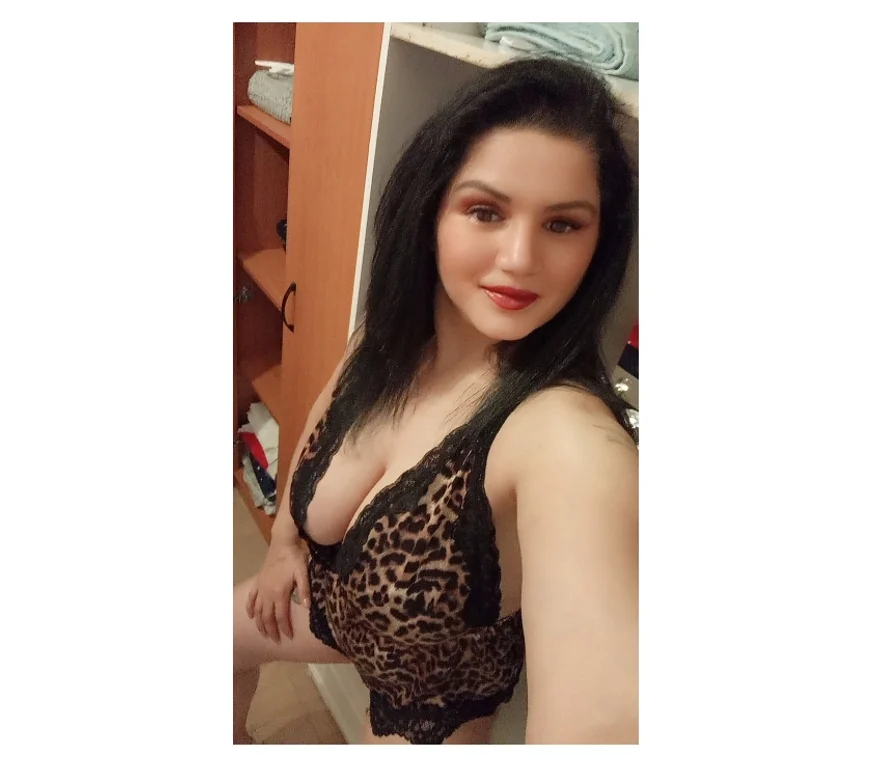 Escort Gallery