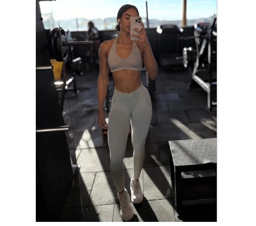 Escort Gallery