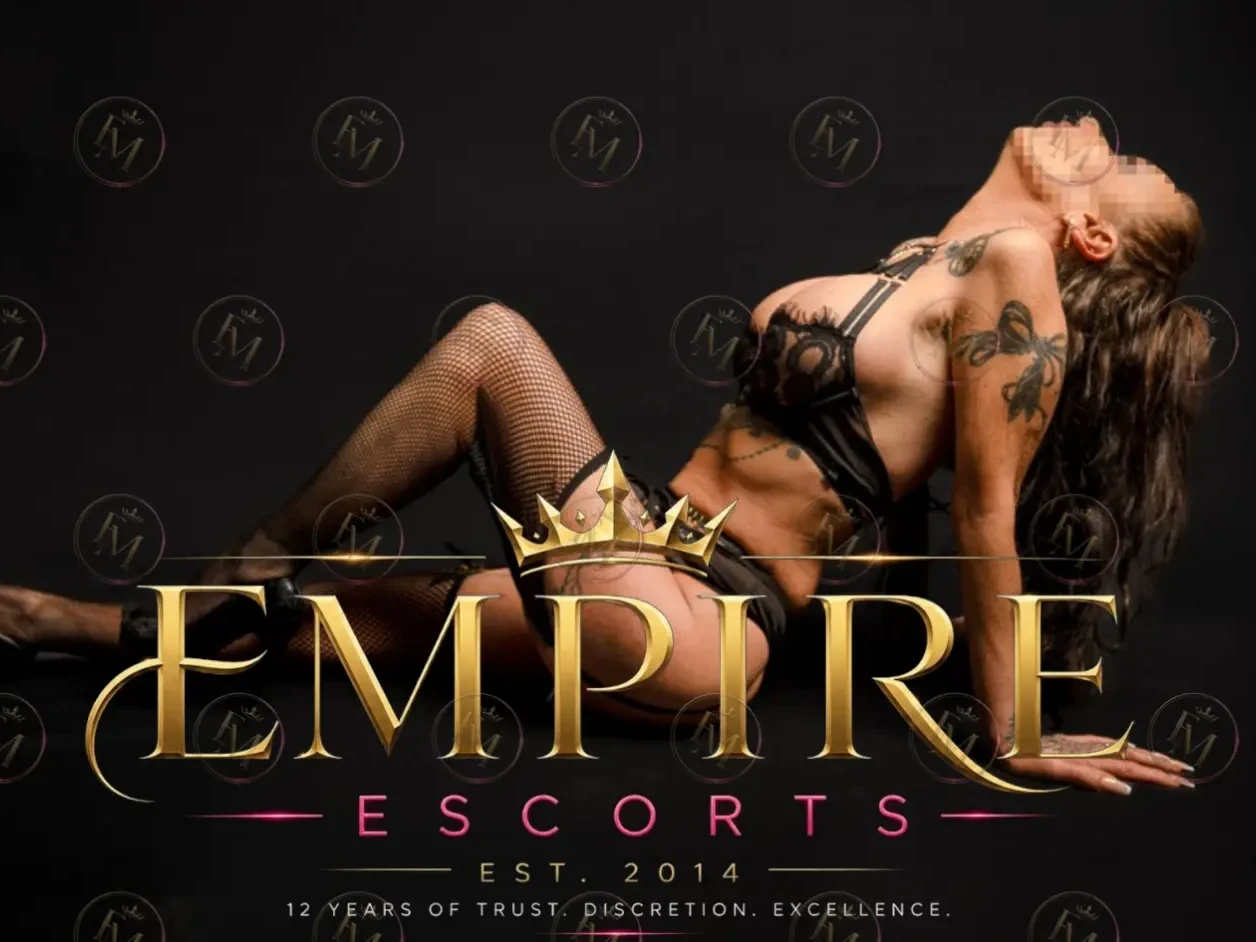 Escort Gallery
