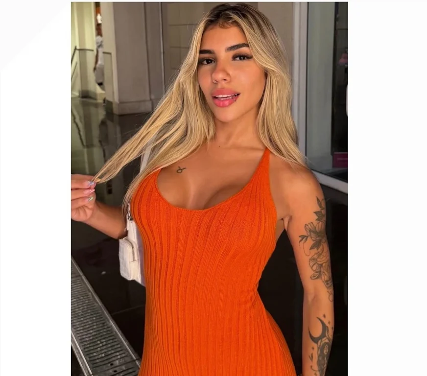 Escort Gallery